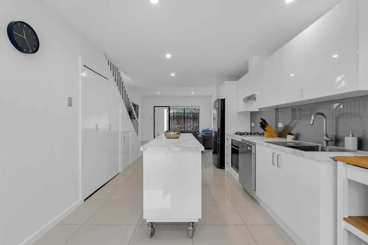 2Br Townhouse Cbd Chinatown Free Wifi Freeparking Villa Adelaide 0*,